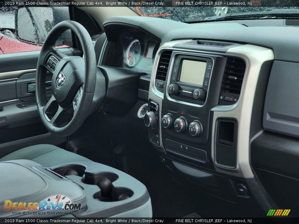 2019 Ram 1500 Classic Tradesman Regular Cab 4x4 Bright White / Black/Diesel Gray Photo #4