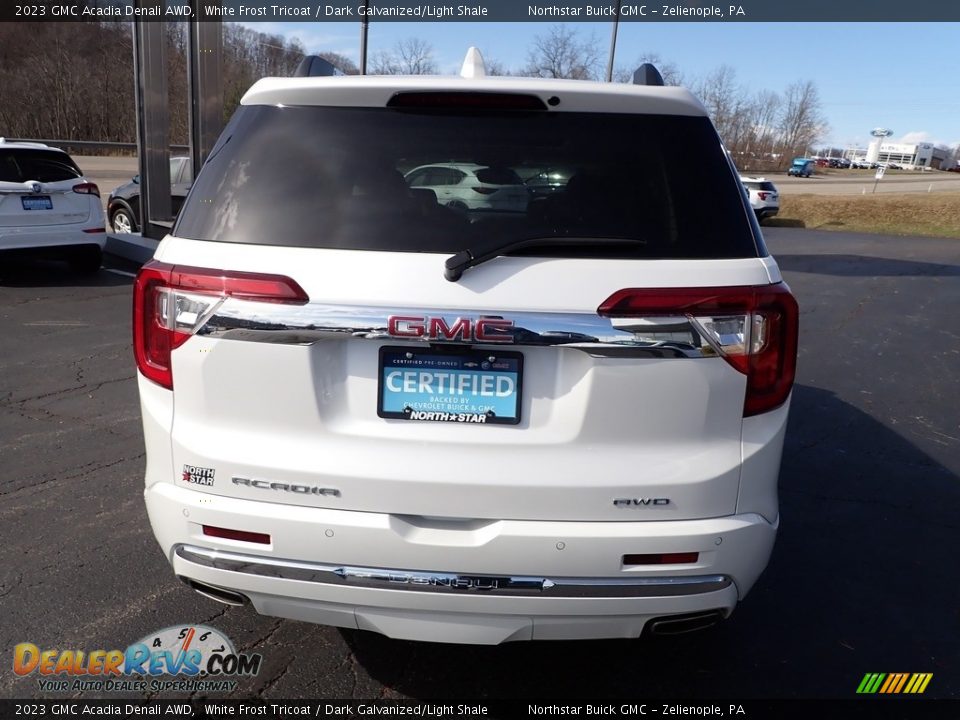 2023 GMC Acadia Denali AWD White Frost Tricoat / Dark Galvanized/Light Shale Photo #5