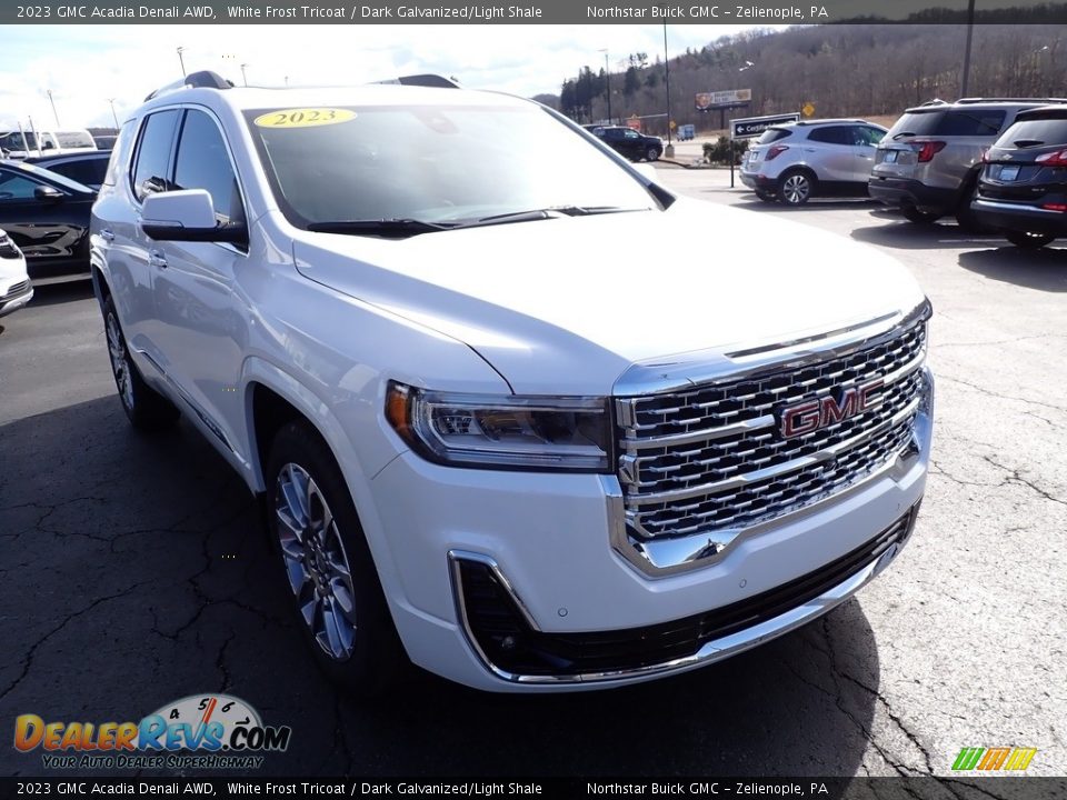 2023 GMC Acadia Denali AWD White Frost Tricoat / Dark Galvanized/Light Shale Photo #10