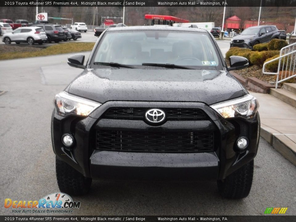 2019 Toyota 4Runner SR5 Premium 4x4 Midnight Black metallic / Sand Beige Photo #15