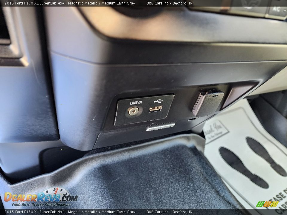 2015 Ford F150 XL SuperCab 4x4 Magnetic Metallic / Medium Earth Gray Photo #19