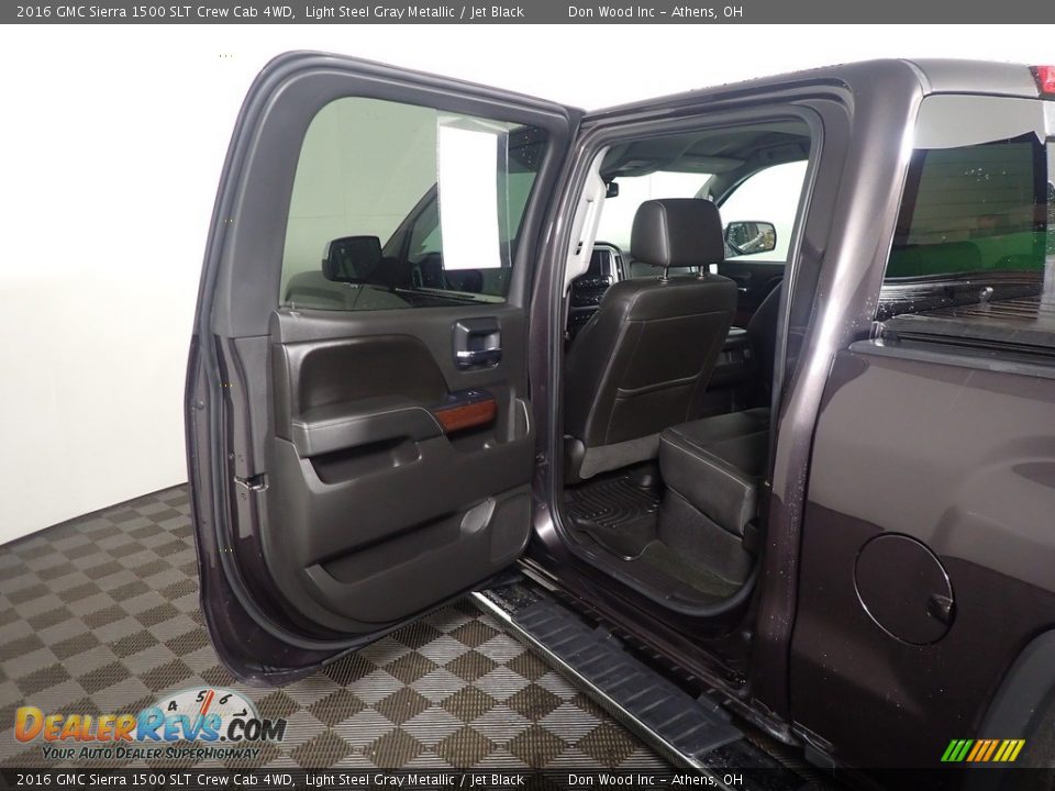 2016 GMC Sierra 1500 SLT Crew Cab 4WD Light Steel Gray Metallic / Jet Black Photo #30