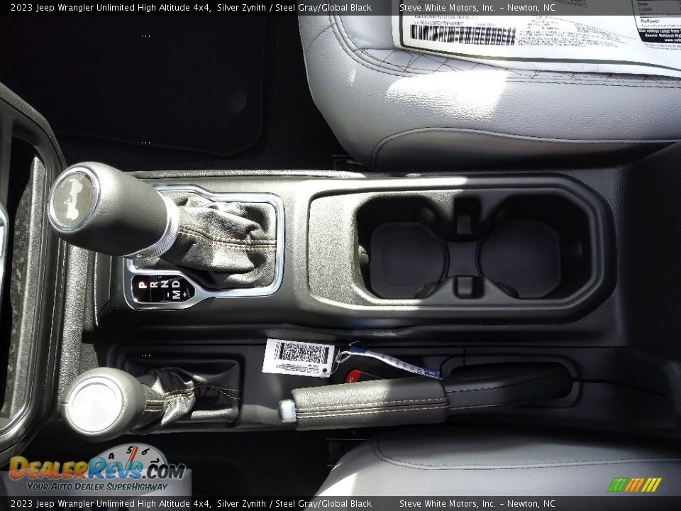 2023 Jeep Wrangler Unlimited High Altitude 4x4 Shifter Photo #30
