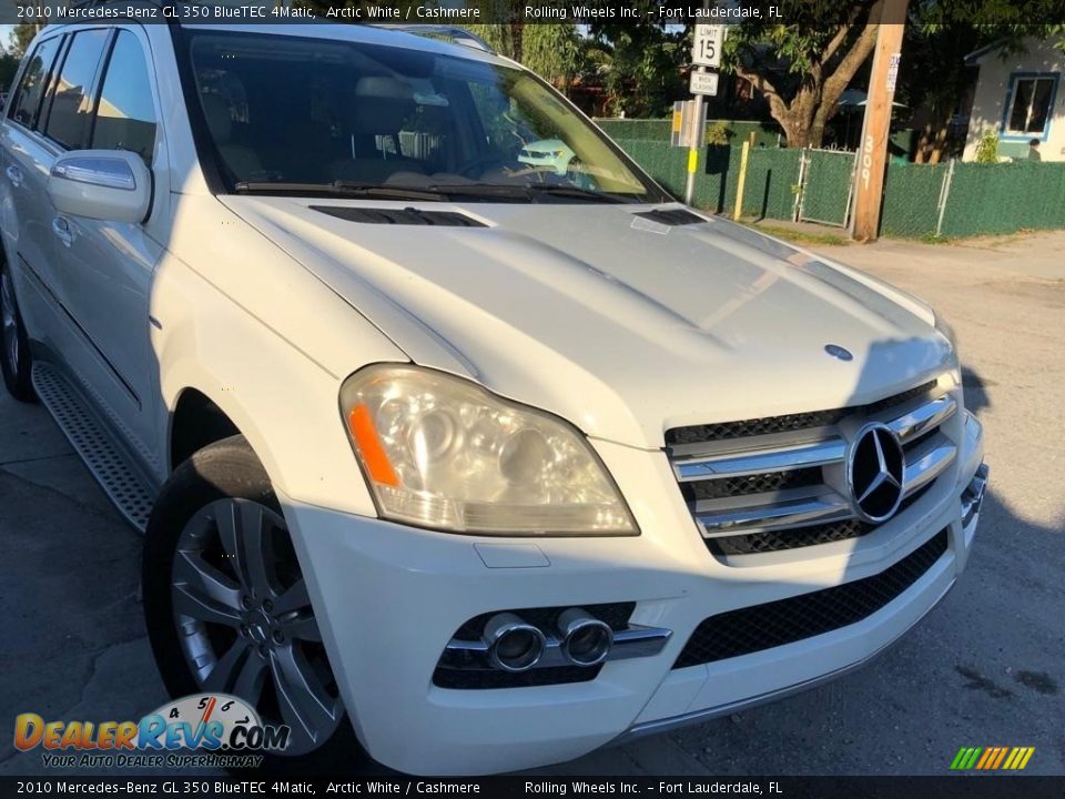 2010 Mercedes-Benz GL 350 BlueTEC 4Matic Arctic White / Cashmere Photo #4