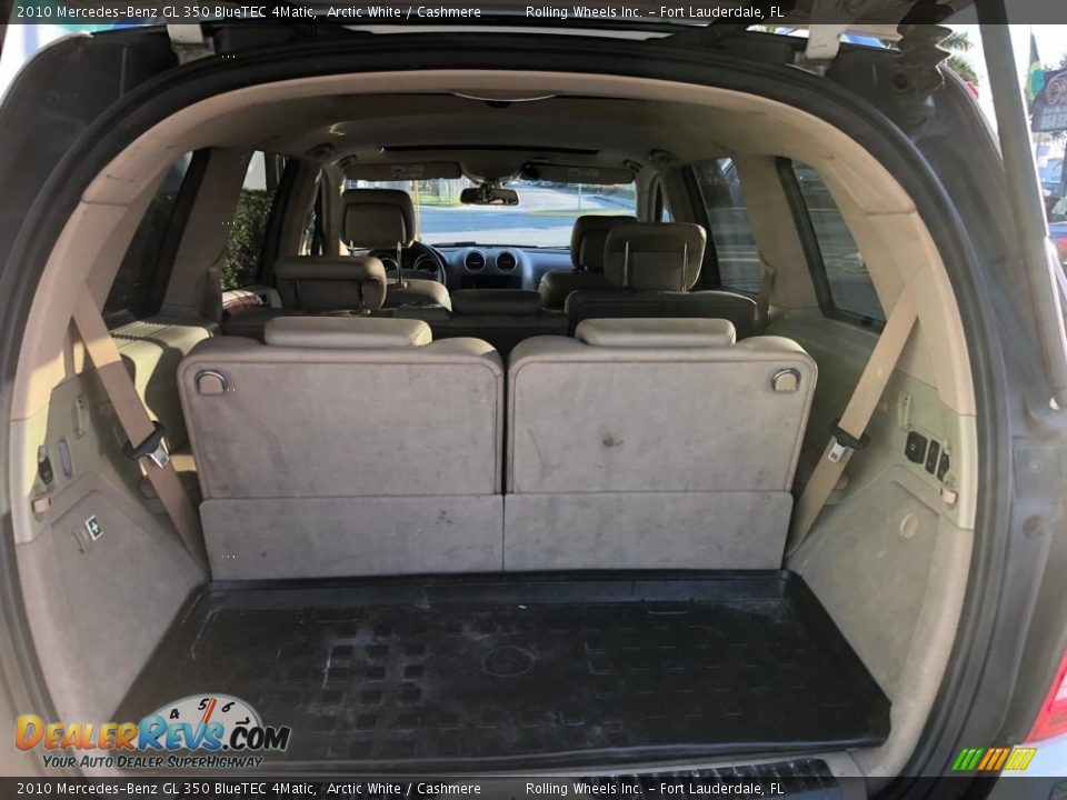 2010 Mercedes-Benz GL 350 BlueTEC 4Matic Arctic White / Cashmere Photo #12