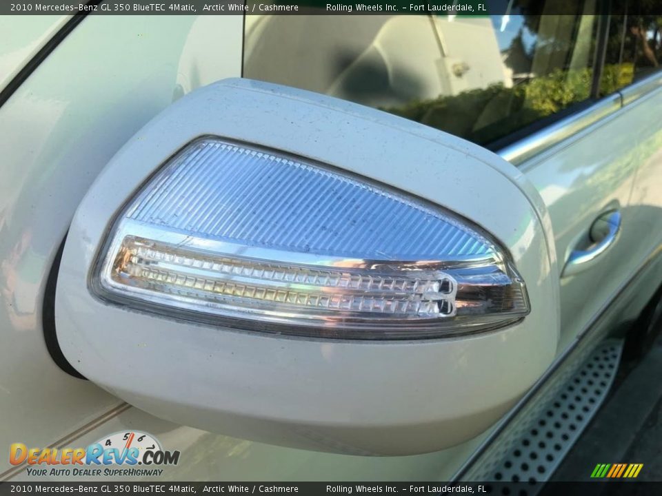 2010 Mercedes-Benz GL 350 BlueTEC 4Matic Arctic White / Cashmere Photo #14