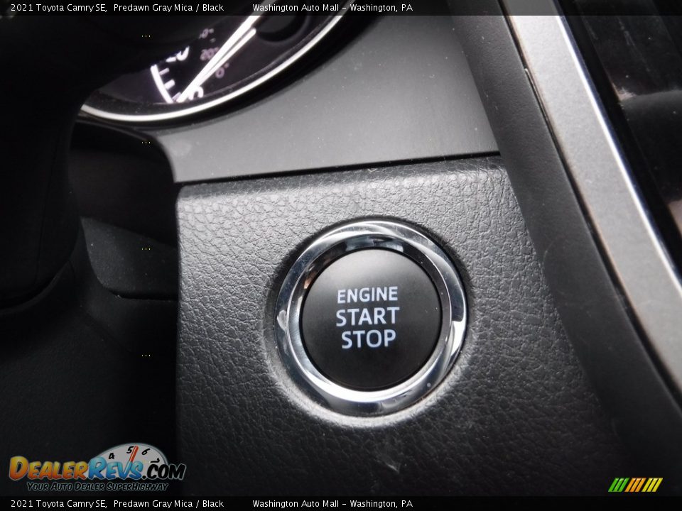 2021 Toyota Camry SE Predawn Gray Mica / Black Photo #5