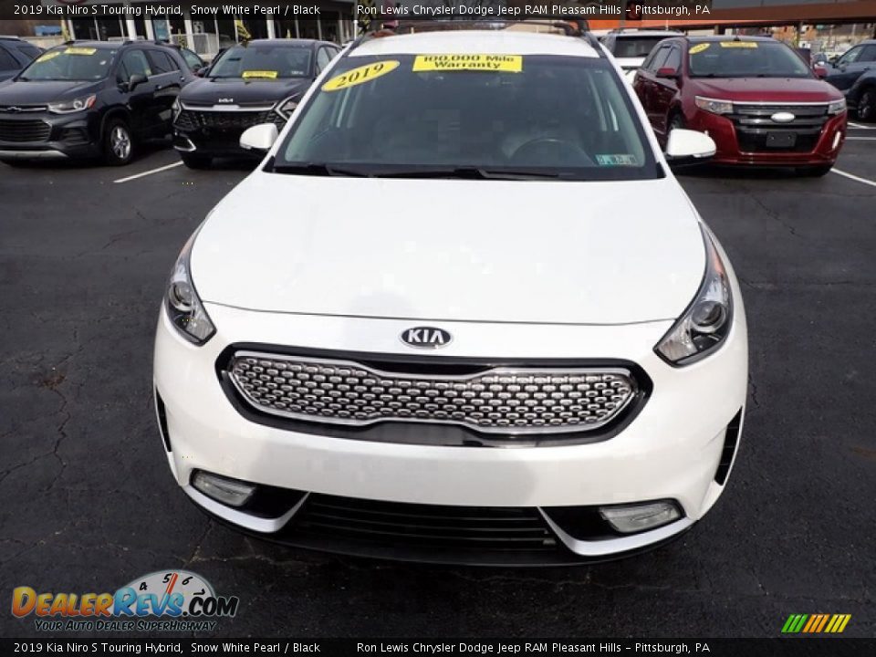 2019 Kia Niro S Touring Hybrid Snow White Pearl / Black Photo #3