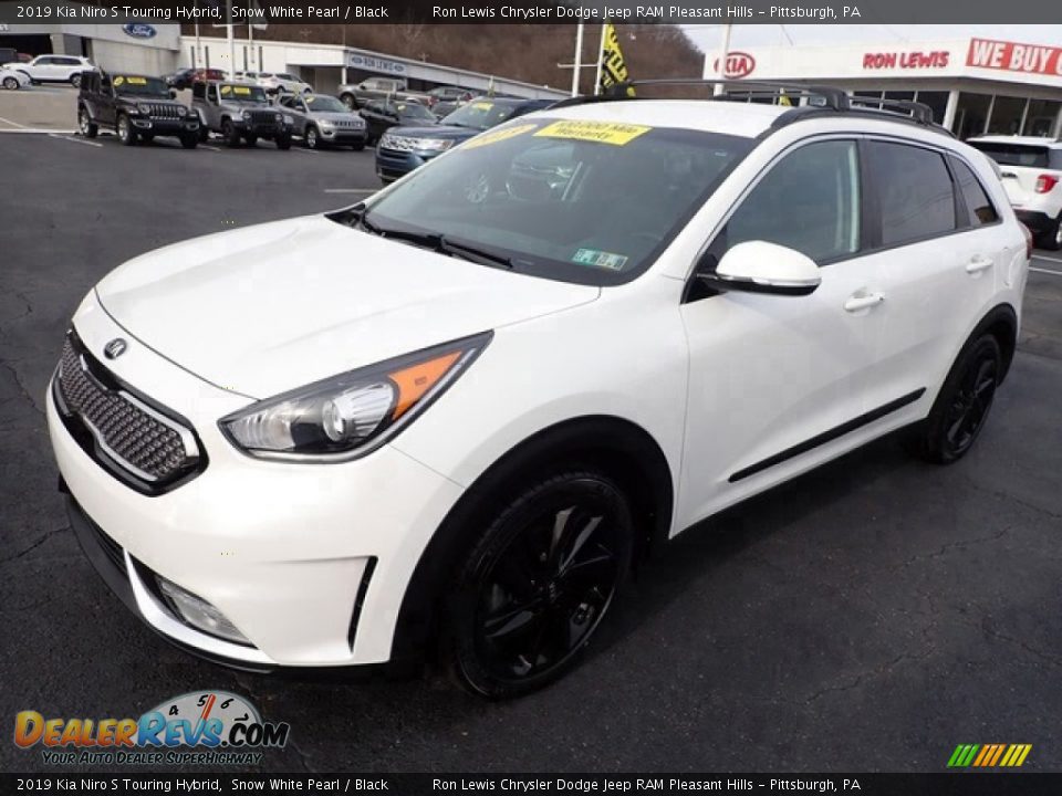 2019 Kia Niro S Touring Hybrid Snow White Pearl / Black Photo #4