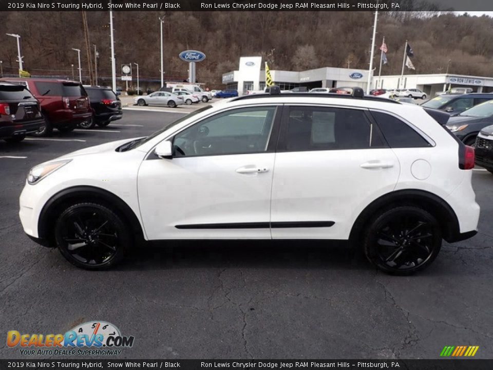 2019 Kia Niro S Touring Hybrid Snow White Pearl / Black Photo #5