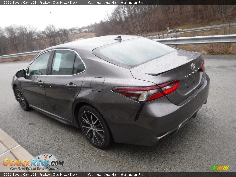 2021 Toyota Camry SE Predawn Gray Mica / Black Photo #15