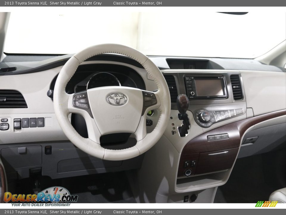 2013 Toyota Sienna XLE Silver Sky Metallic / Light Gray Photo #6