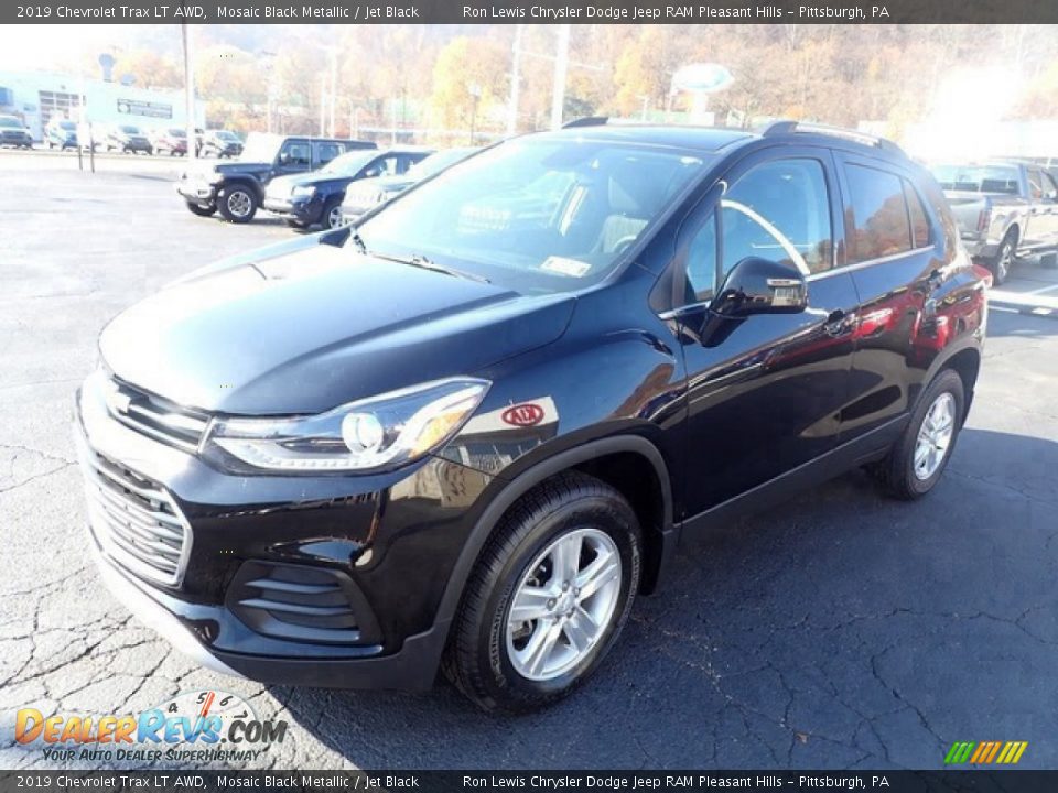 2019 Chevrolet Trax LT AWD Mosaic Black Metallic / Jet Black Photo #4