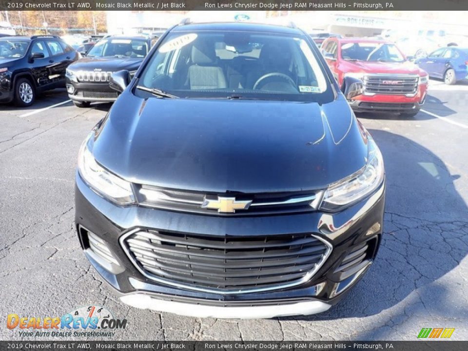 2019 Chevrolet Trax LT AWD Mosaic Black Metallic / Jet Black Photo #10