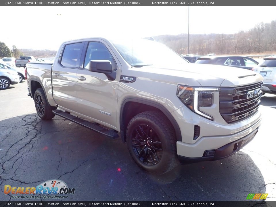 Front 3/4 View of 2022 GMC Sierra 1500 Elevation Crew Cab 4WD Photo #9