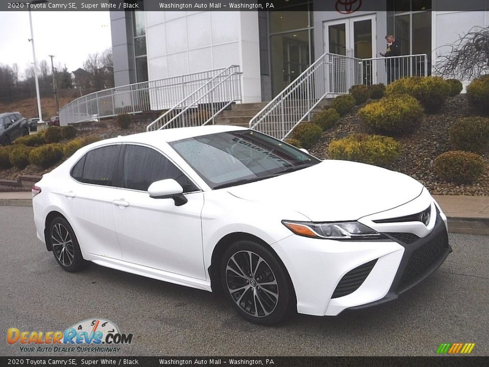 2020 Toyota Camry SE Super White / Black Photo #1