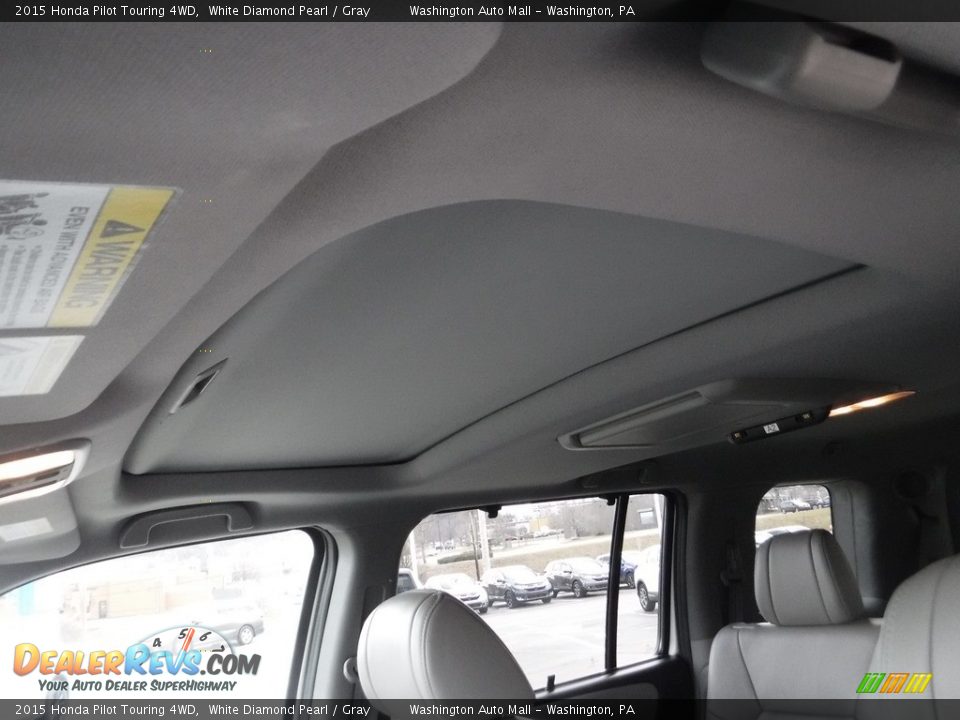 2015 Honda Pilot Touring 4WD White Diamond Pearl / Gray Photo #11