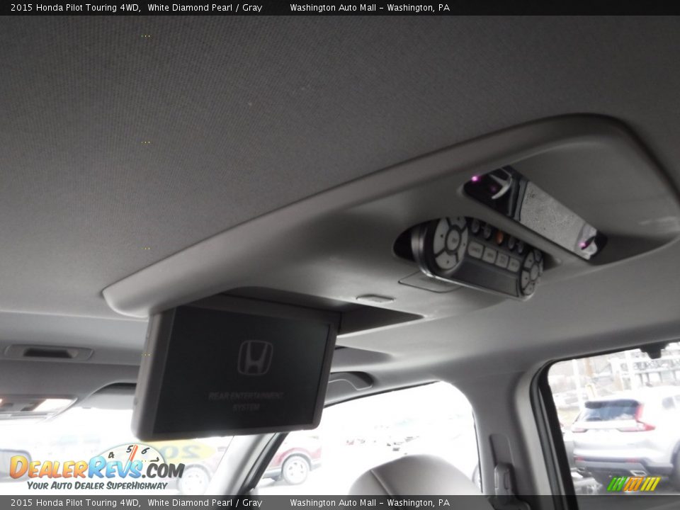 2015 Honda Pilot Touring 4WD White Diamond Pearl / Gray Photo #12