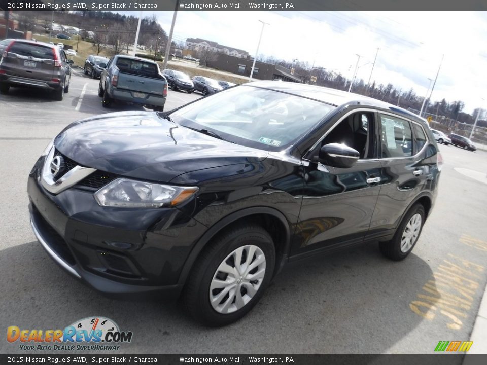 2015 Nissan Rogue S AWD Super Black / Charcoal Photo #5