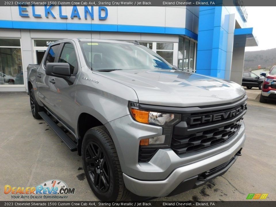 2023 Chevrolet Silverado 1500 Custom Crew Cab 4x4 Sterling Gray Metallic / Jet Black Photo #6