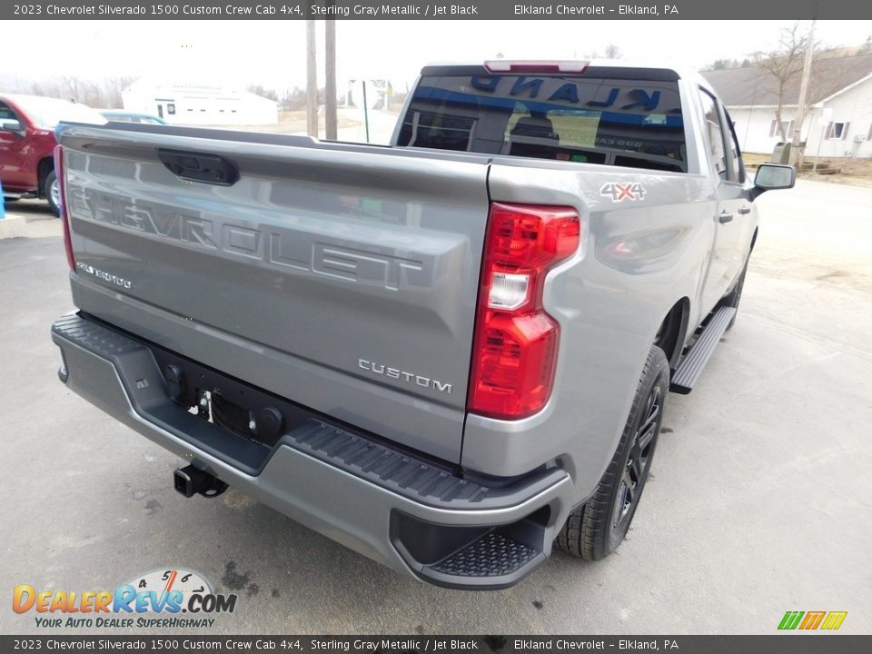 2023 Chevrolet Silverado 1500 Custom Crew Cab 4x4 Sterling Gray Metallic / Jet Black Photo #11