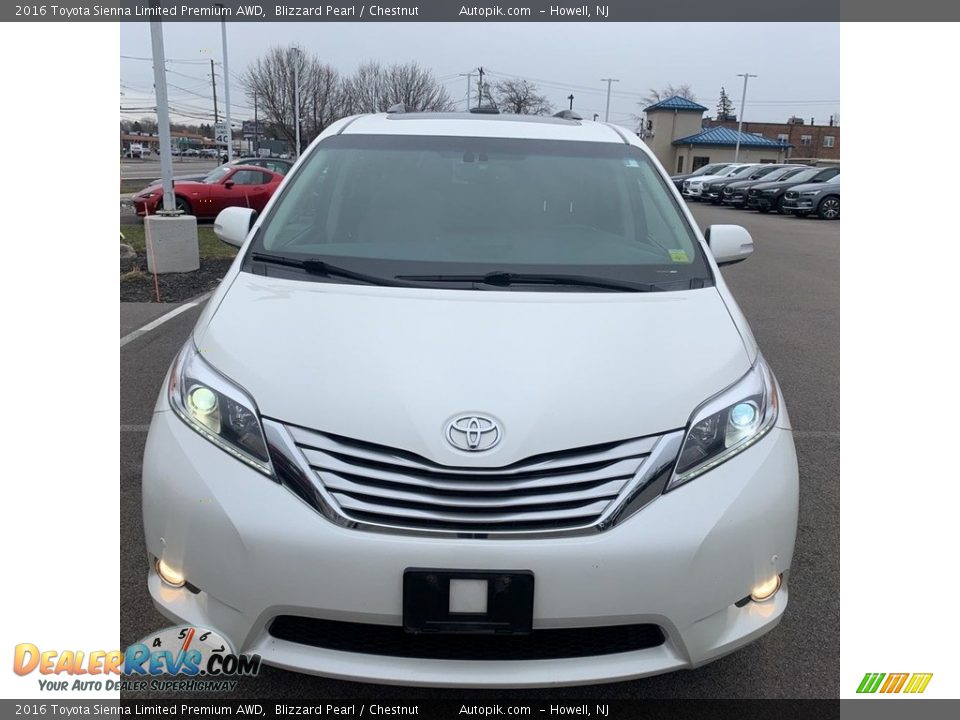 2016 Toyota Sienna Limited Premium AWD Blizzard Pearl / Chestnut Photo #8