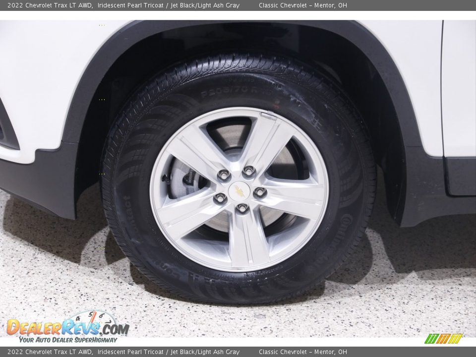 2022 Chevrolet Trax LT AWD Iridescent Pearl Tricoat / Jet Black/Light Ash Gray Photo #19