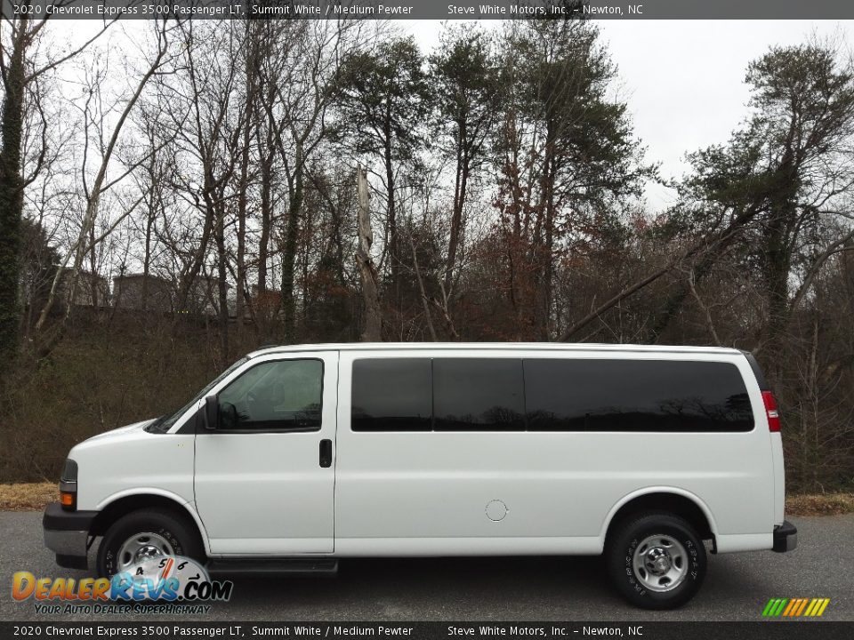 Summit White 2020 Chevrolet Express 3500 Passenger LT Photo #1