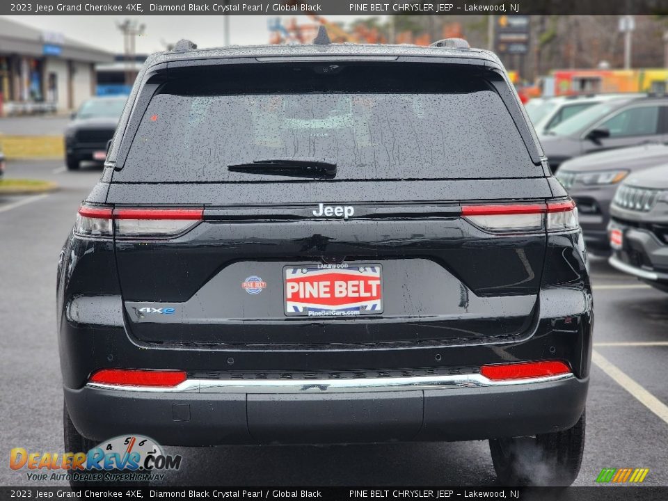 2023 Jeep Grand Cherokee 4XE Diamond Black Crystal Pearl / Global Black Photo #6