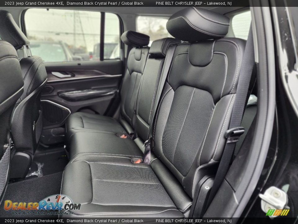 2023 Jeep Grand Cherokee 4XE Diamond Black Crystal Pearl / Global Black Photo #7