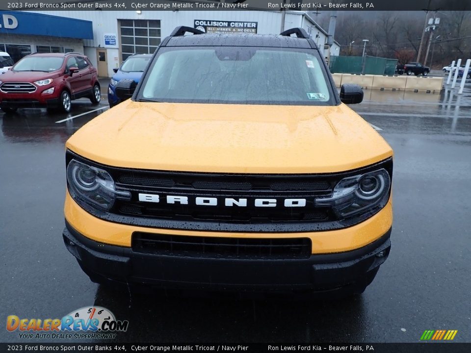 2023 Ford Bronco Sport Outer Banks 4x4 Cyber Orange Metallic Tricoat / Navy Pier Photo #3