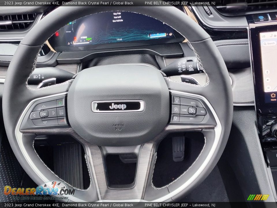 2023 Jeep Grand Cherokee 4XE Diamond Black Crystal Pearl / Global Black Photo #10