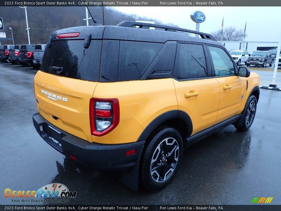 2023 Ford Bronco Sport Outer Banks 4x4 Cyber Orange Metallic Tricoat / Navy Pier Photo #8