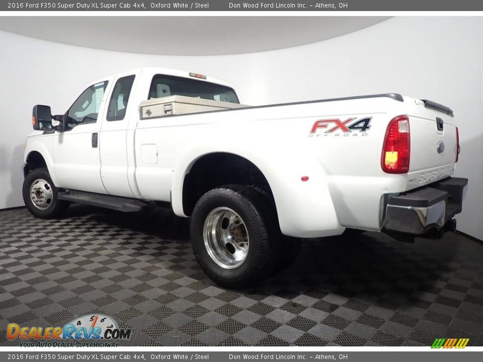 2016 Ford F350 Super Duty XL Super Cab 4x4 Oxford White / Steel Photo #10