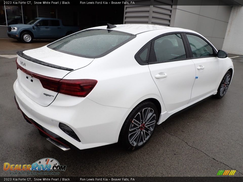 2023 Kia Forte GT Snow White Pearl / Black Photo #8