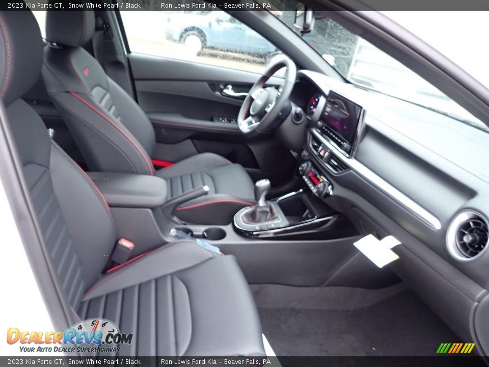 2023 Kia Forte GT Snow White Pearl / Black Photo #11