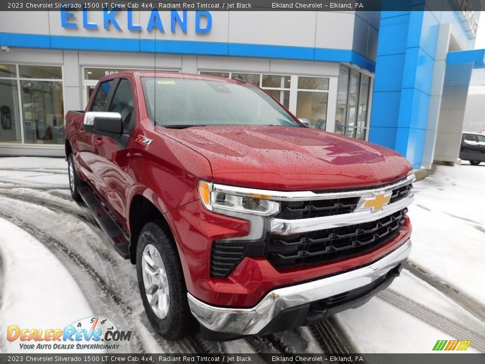 2023 Chevrolet Silverado 1500 LT Crew Cab 4x4 Radiant Red Tintcoat / Jet Black Photo #3