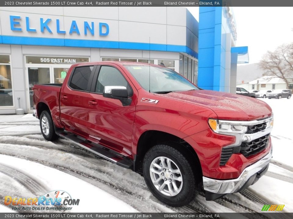 2023 Chevrolet Silverado 1500 LT Crew Cab 4x4 Radiant Red Tintcoat / Jet Black Photo #4