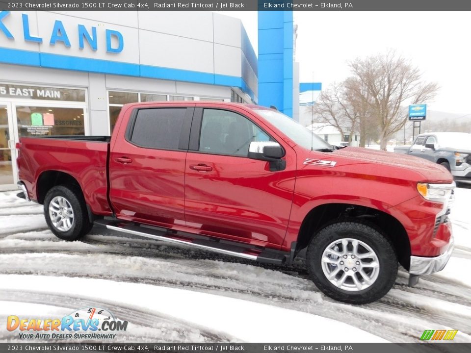 2023 Chevrolet Silverado 1500 LT Crew Cab 4x4 Radiant Red Tintcoat / Jet Black Photo #5