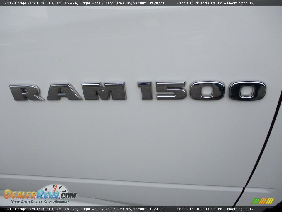 2012 Dodge Ram 1500 ST Quad Cab 4x4 Bright White / Dark Slate Gray/Medium Graystone Photo #26