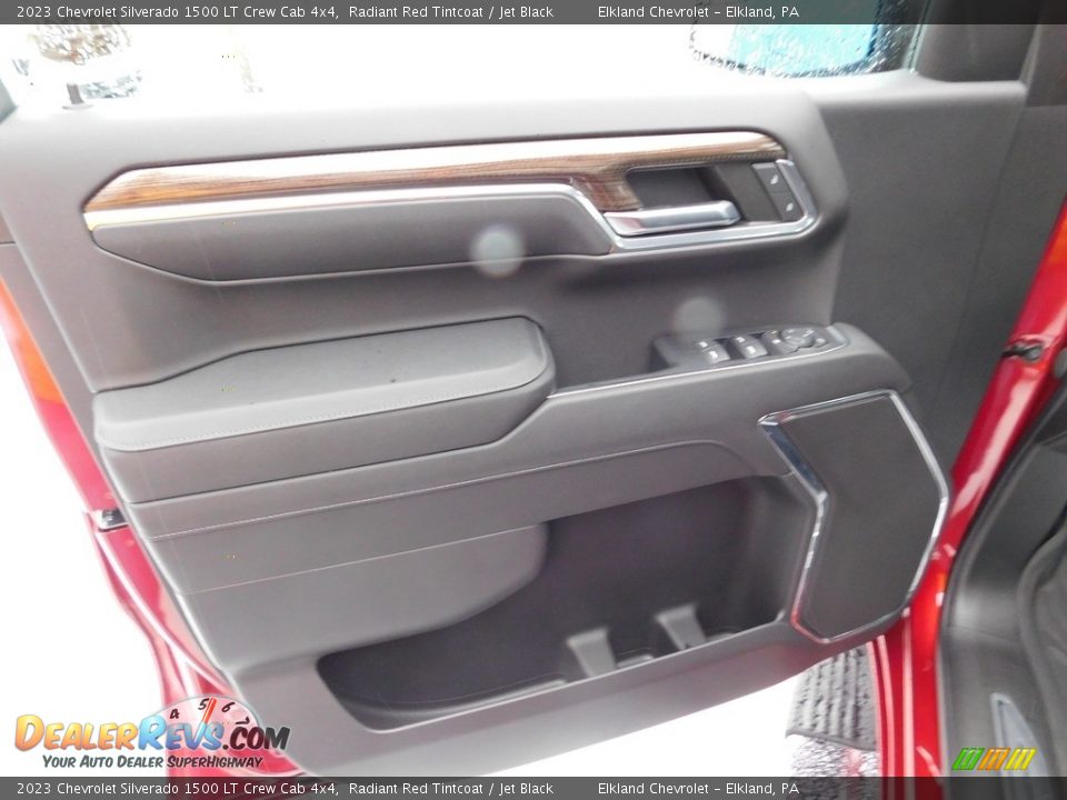 2023 Chevrolet Silverado 1500 LT Crew Cab 4x4 Radiant Red Tintcoat / Jet Black Photo #17
