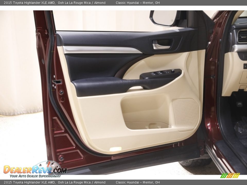 2015 Toyota Highlander XLE AWD Ooh La La Rouge Mica / Almond Photo #4