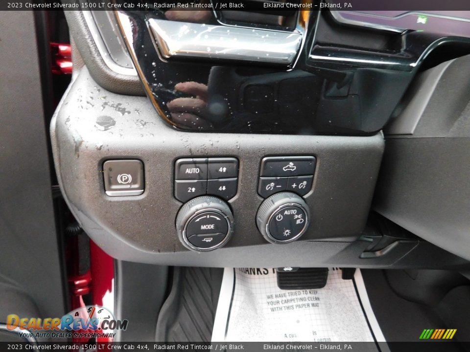 2023 Chevrolet Silverado 1500 LT Crew Cab 4x4 Radiant Red Tintcoat / Jet Black Photo #25