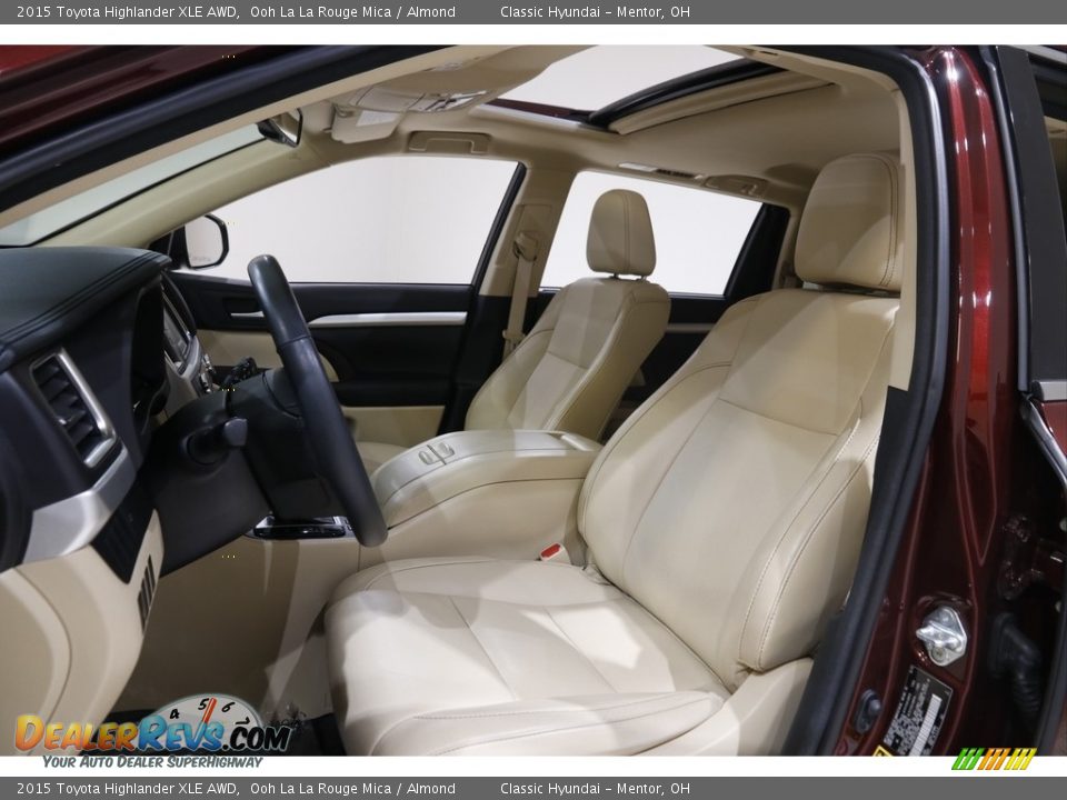 2015 Toyota Highlander XLE AWD Ooh La La Rouge Mica / Almond Photo #5