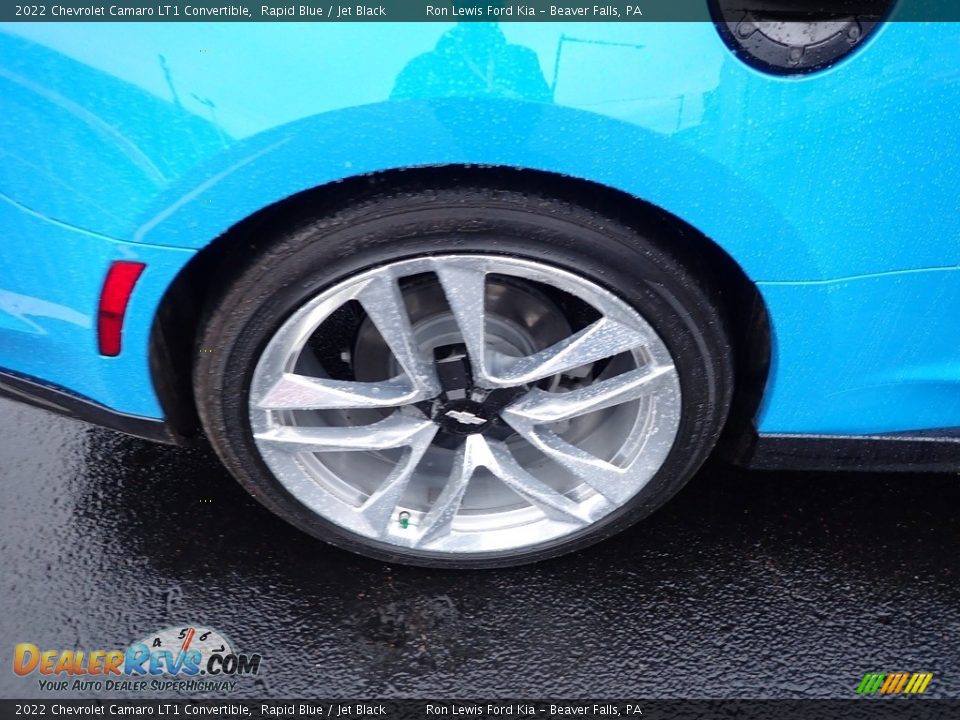 2022 Chevrolet Camaro LT1 Convertible Wheel Photo #9