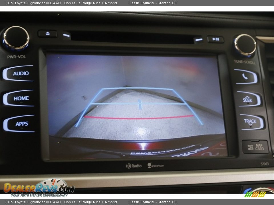 2015 Toyota Highlander XLE AWD Ooh La La Rouge Mica / Almond Photo #13