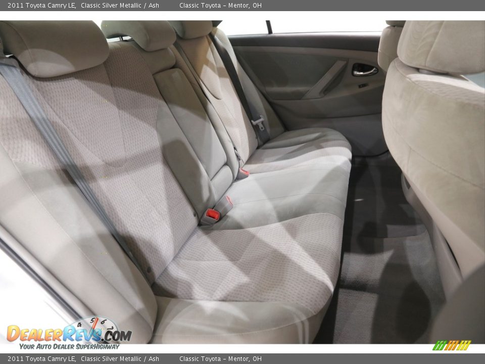 2011 Toyota Camry LE Classic Silver Metallic / Ash Photo #15