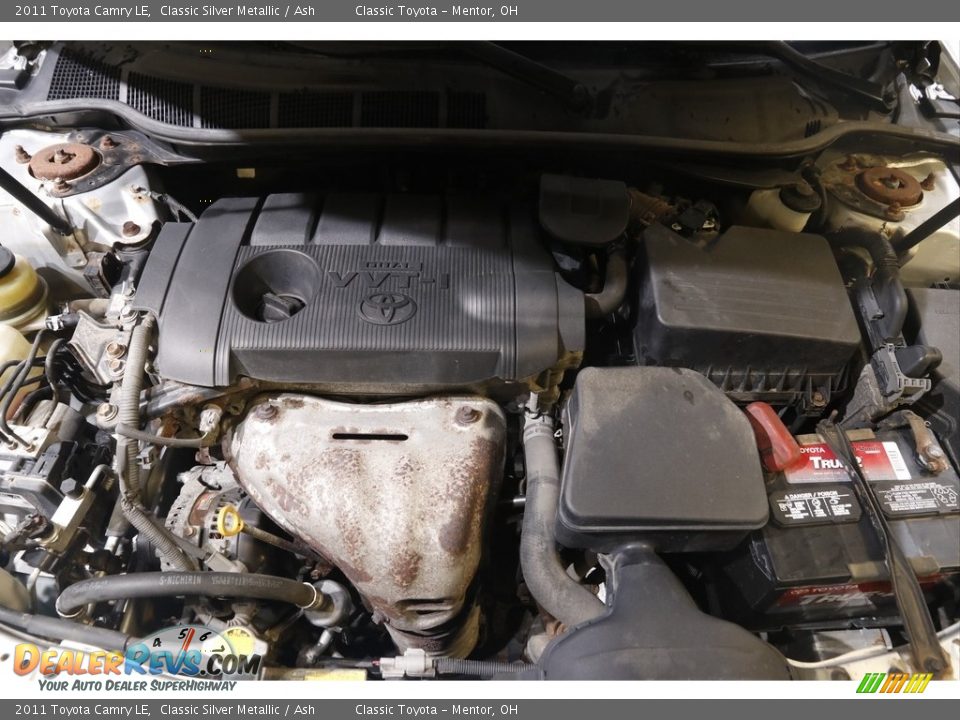 2011 Toyota Camry LE Classic Silver Metallic / Ash Photo #18