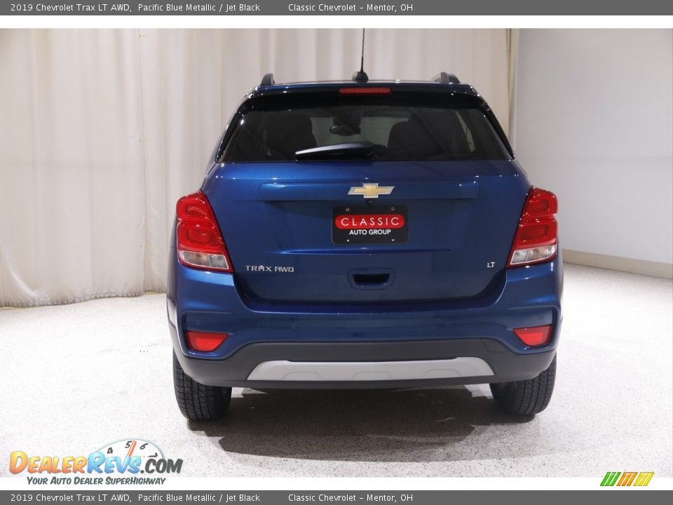 2019 Chevrolet Trax LT AWD Pacific Blue Metallic / Jet Black Photo #17