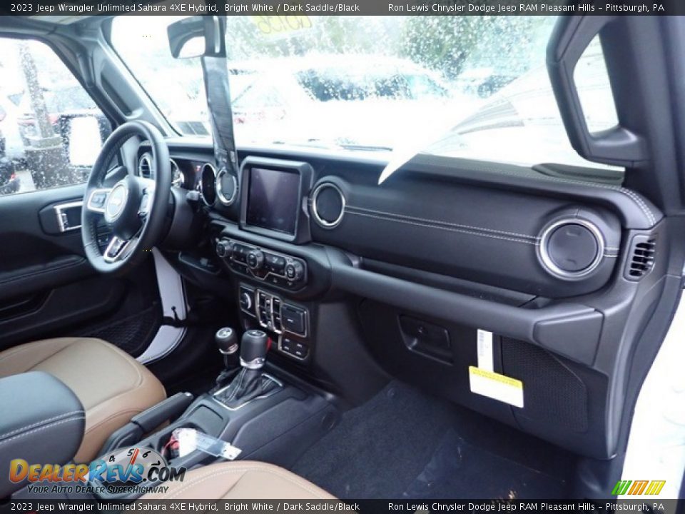 2023 Jeep Wrangler Unlimited Sahara 4XE Hybrid Bright White / Dark Saddle/Black Photo #10